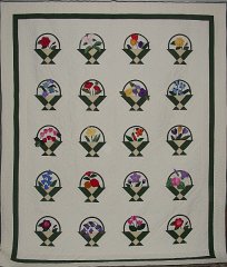 04Grandmother's Flower Garden Quilt